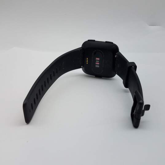 Fitbit Aerospace Grade Unisex Smart & Fitness digital Watch image number 5