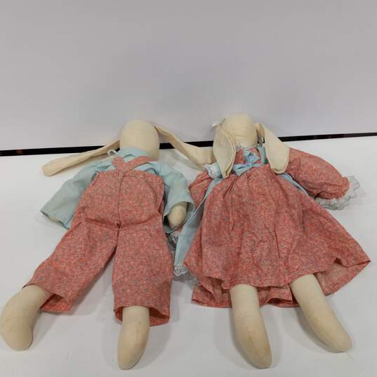Pair of Vintage Rabbit Dolls image number 5