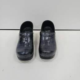Dansko Womens  Shoes Sz 7.5 alternative image