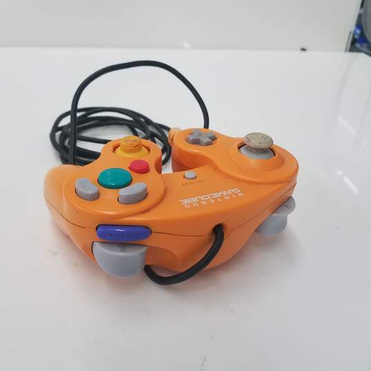 Nintendo GameCube Black Console w Orange GameCube Controller P & R ONLY image number 4