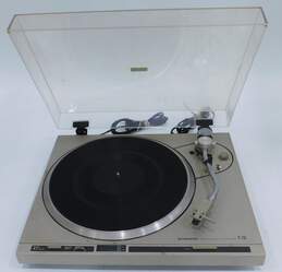 Pioneer Brand PL-250 Model Direct Drive Stereo Turntable w/ Attached Cables alternative image