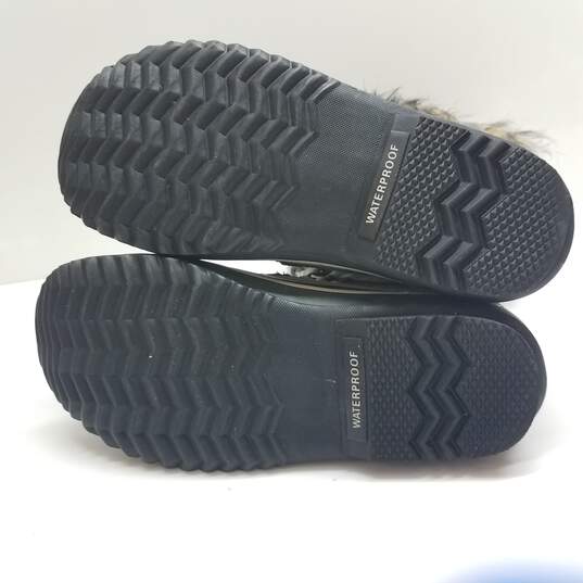 SOREL 'Joan of Arctic' Grey/Black Suede Winter Boots Women's Size 7 image number 5