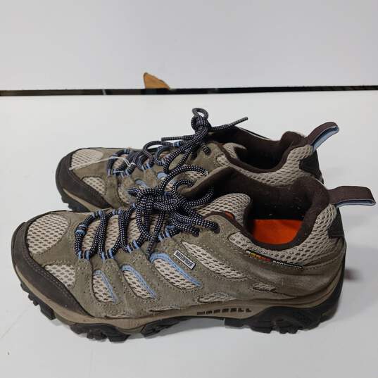 Women’s Merrell Moab 2 Waterproof Hiking Sneakers Sz 9 image number 2