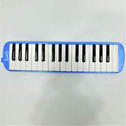 Vachan Brand 32-Key Blue Melodica w/ Case and Accessories alternative image