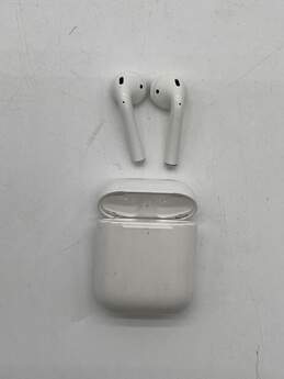 Apple AirPods White Rechargeable Bluetooth Wireless Earbuds E-0557807-H alternative image