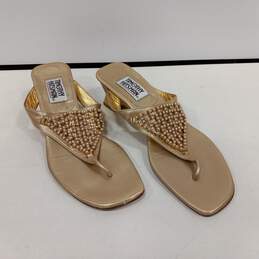 Women's Timothy Hitsman Gold Leather V strap Embroidered Bridal Wedges 8