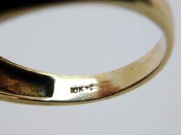 Vintage Men's 10K Yellow Gold Diamond Accent Ring 4.3g alternative image