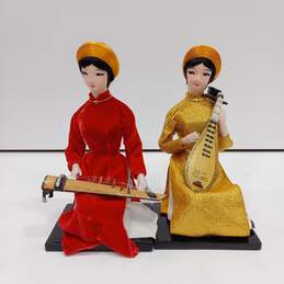 2pc Set of Vietnamese Lady Figurines
