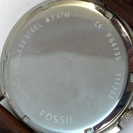 Designer Fossil FS4735 Leather Water-Resistant Round Quartz Analog Wristwatch image number 3