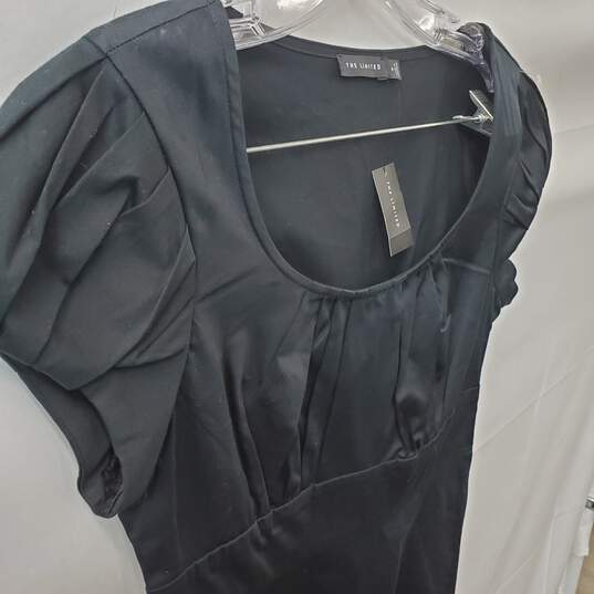 Women's Black The Limited Short Sleeve Midi Dress Size 4 image number 2