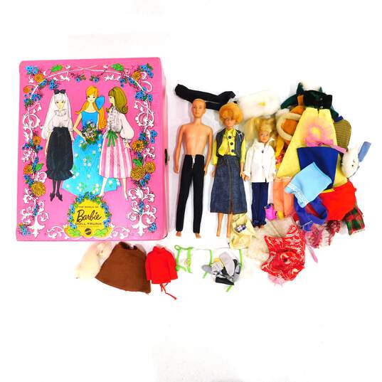Vntg Mattel 1960s Bubblecut Barbie Ken & Skipper Dolls W/ Case & Clothes image number 1