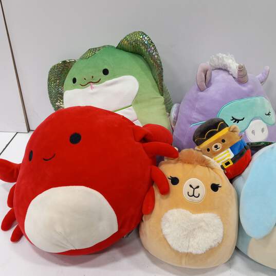 Container of 8 Assorted Sized Squishmallows Stuffed Animals image number 2