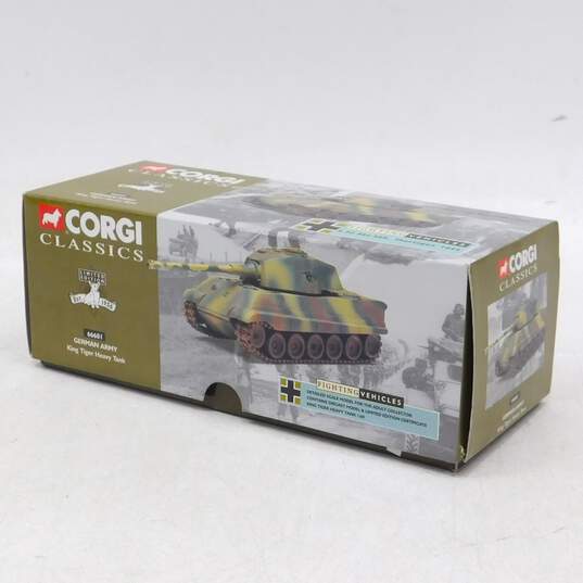 Corgi Classics German Army King Tiger Heavy Tank 66601 image number 6