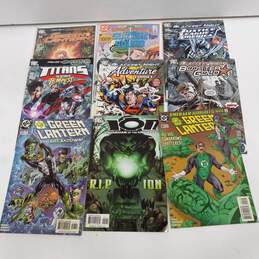 Bundle of 9 DC Comic Books