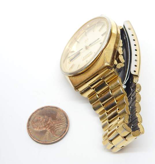 Vintage Seiko Quartz Gold Tone Day Date Men's Dress Watch 67.8g image number 5