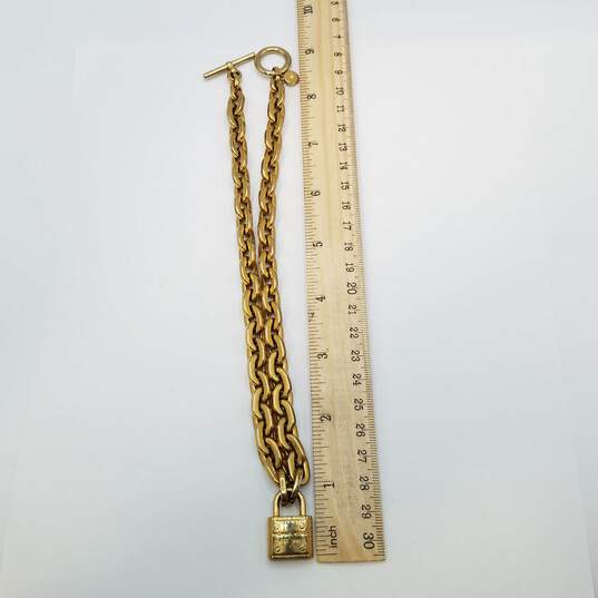 Michael Kors Gold Tone Crystal Chain Link Lock Pendant Toggle 17in Necklace 91.3g image number 3