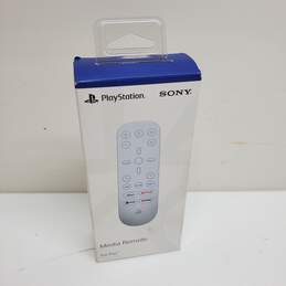 Sony PlayStation PS5 Media Remote White CFI-ZMR1 (Sealed) alternative image
