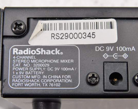 RadioShack Model 3200029 4-Channel Stereo Microphone Mixer image number 2