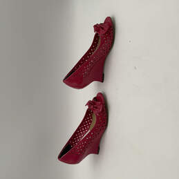 Womens Pink Leather Peep Toe Slip-On Wedge Heel Sandals Size 5.5 alternative image