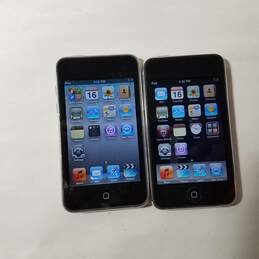 Lot of Two iPod touch 3rd Gen/32GB Model A1318 Storage 32GB Each