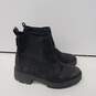 Timberland short black boots Women's size 8 image number 2