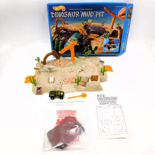 VTG 1987 Mattel Hot Wheels Dinosaur Mud Pit Playset Complete w/ Blazer Truck IOB image number 1