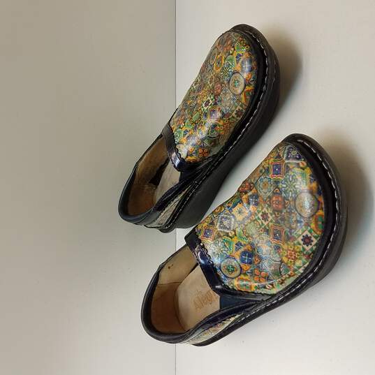 Alegria Debra Aztec Tile Shoes Clogs Multi-Color Size 35 image number 3