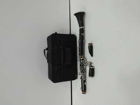 Black Matte Clarinet in Hard Case image number 1
