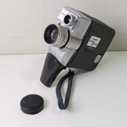 Vintage Canon Motor Zoom 8 Movie Camera image number 1