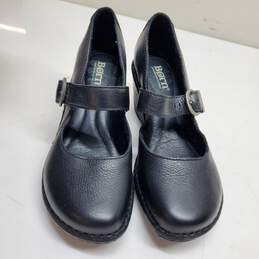 Born leather platform clogs Size 7 Black