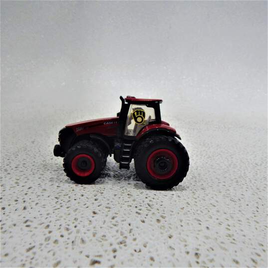 1:64 Case IH AFS Connect Magnum 380 Tractor - Milwaukee Brewers Edition 443880TP image number 4
