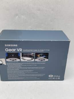 Gear VR White Black Panoramic View Virtual Reality Headset W-0545843-J alternative image