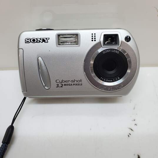 Sony CyberShot DSC-P32 3.2MP Digital Camera - Silver image number 1