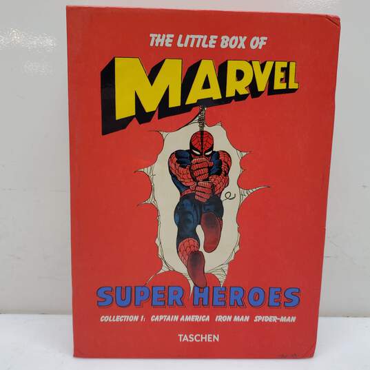 Marvel Comics Little Box of Super Heroes Books Set image number 5