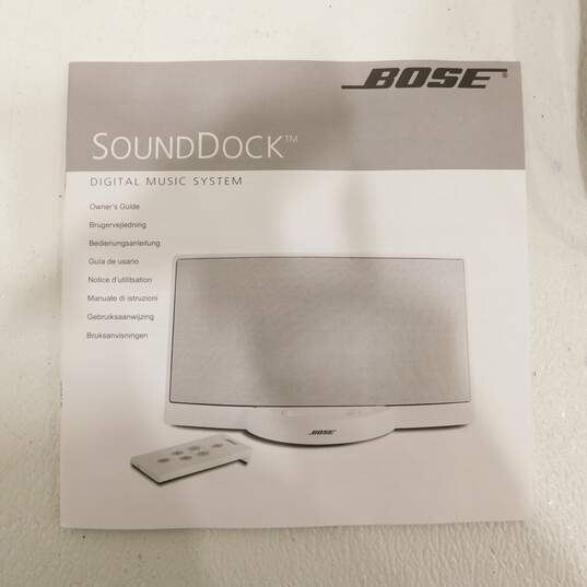 Bose Brand SoundDock Model Digital Music System w/ Original Box and Accessories image number 2