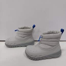 Crocs Faux Fur Gray Slip On Winter Snow Boots Men Size 4 Women Size 6 alternative image