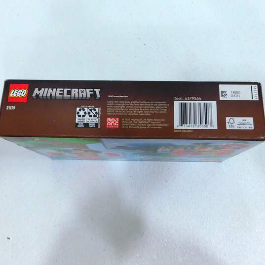Sealed Lego Minecraft 21179 The Mushroom House Building Toy Set image number 4
