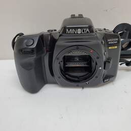 Minolta Maxxum 400si 35mm SLR Film Camera Body Only