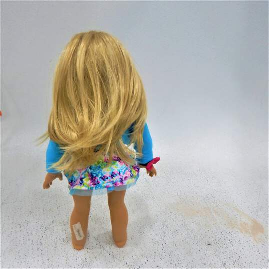 American Girl Truly Me #27 Doll Blonde Blue Eyes image number 2