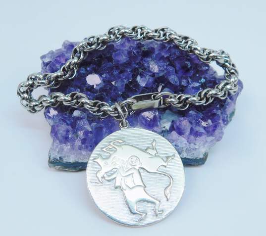 Vintage Alice Throwing The Bull & Travel Silver Tone Charm Bracelets 77.1g image number 3