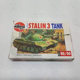 Airfix Josef Stalin 3 Tank Model Kit