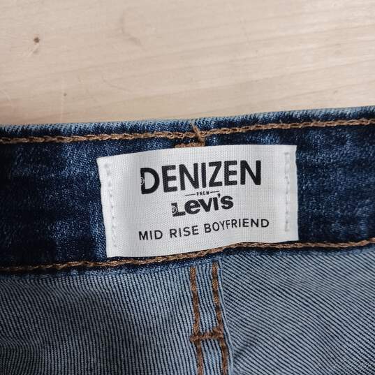 Levi's Denizen Mid-Rise Boyfriend Fit Jeans Women's Size 2 W26 image number 3
