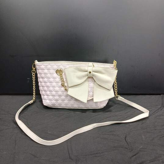 White & Pink Handbag image number 1