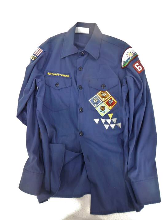 Assorted Vintage Boy Scouts Cub Scouts Memorabilia Uniform Canteen Patches image number 2