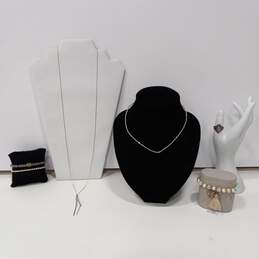 Grey Toned Fashion Jewelry Assorted 6pc Lot