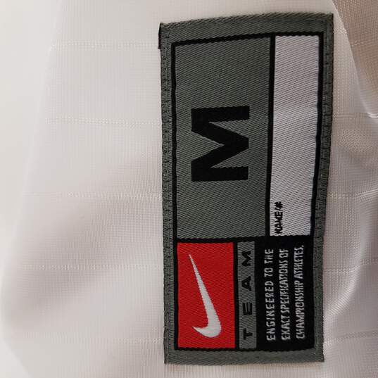 Nike Men White Athletic Shirt M image number 4