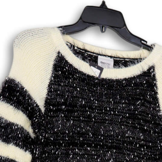 NWT Womens Black White Round Neck Long Sleeve Knitted Pullover Sweater OS image number 3