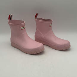 Womens Pink Rubber Round Toe Pull-On Ankle Rain Boots Size 8 alternative image