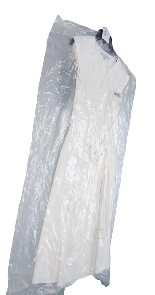Antonio Melani Women's Ivory Short Sleeve V Neck Tie Front Sheath Dress image number 2