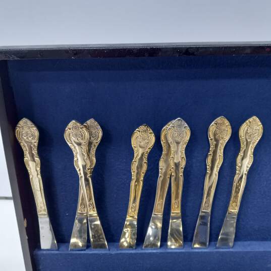 International China Set of Gold Tone Silverware in Chest image number 4